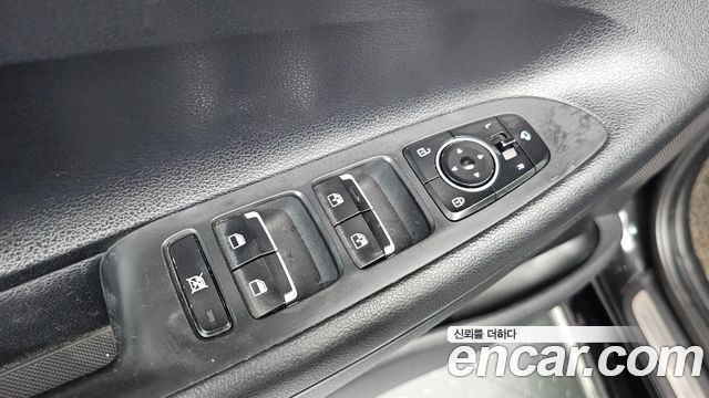 Hyundai Grandeur (IG) 3.0 LPi Modern (Rental Car) 2018 — фото 13