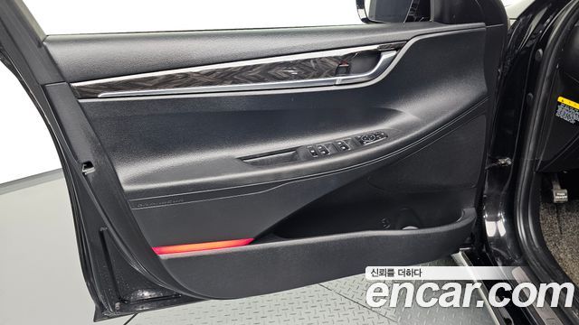 Hyundai Grandeur (IG) 3.0 LPi Modern (Rental Car) 2018 — фото 24