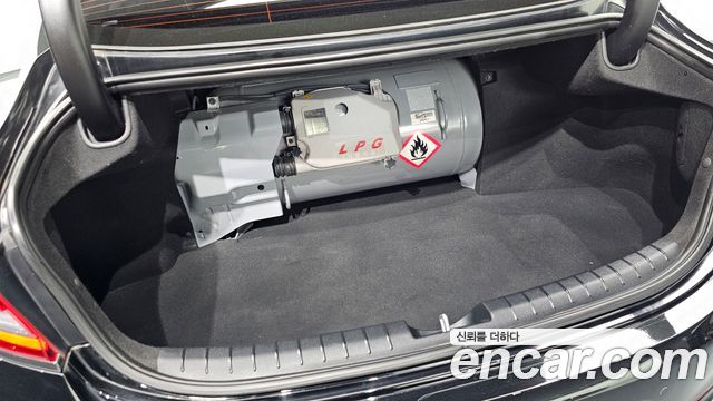 Hyundai Grandeur (IG) 3.0 LPi Modern (Rental Car) 2018 — фото 30