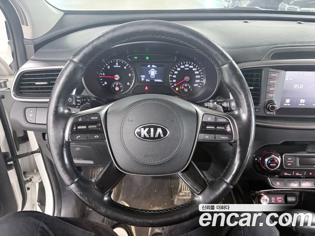 Kia Sorento Diesel 2.2 2WD Noblesse Special 2018 — фото 20