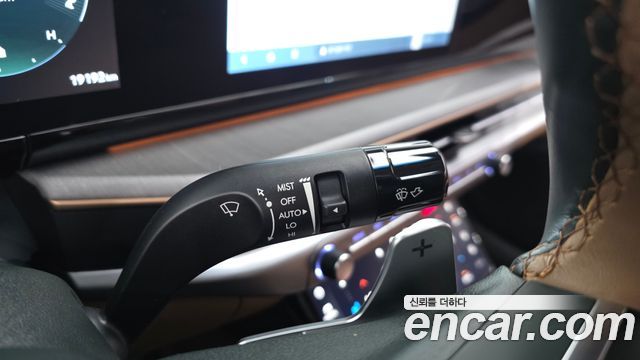 Hyundai Grandeur Hybrid (GN7) Calligraphy 2023 — фото 28