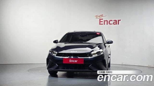 Kia K3 (II) 1.6 Prestige 2023 — фото 3
