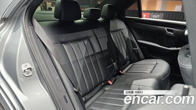 Mercedes-Benz E-Class (W212) E300 4MATIC Avantgarde 2015 — фото 12