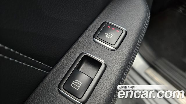 Mercedes-Benz E-Class (W212) E300 4MATIC Avantgarde 2015 — фото 18