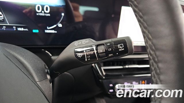 Kia Niro Signature 2022 — фото 18