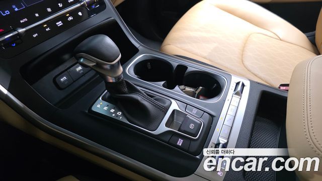 Kia Carnival (IV) Diesel 9-Seater Prestige 2023 — фото 9