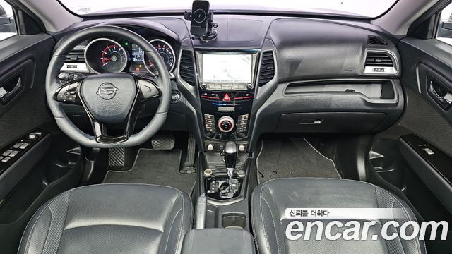 KG Mobility (SsangYong) Tivoli VX 2WD 2017 — фото 7