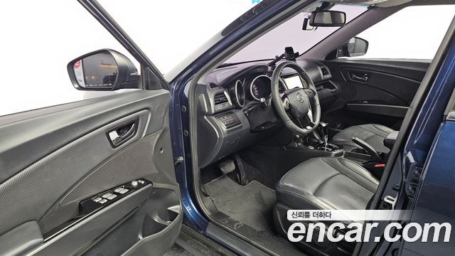 KG Mobility (SsangYong) Tivoli VX 2WD 2017 — фото 11