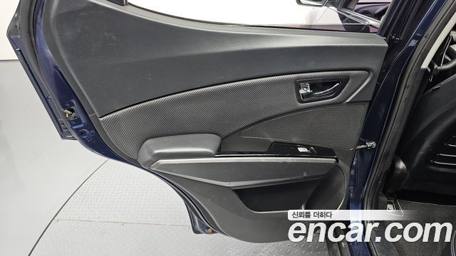 KG Mobility (SsangYong) Tivoli VX 2WD 2017 — фото 25