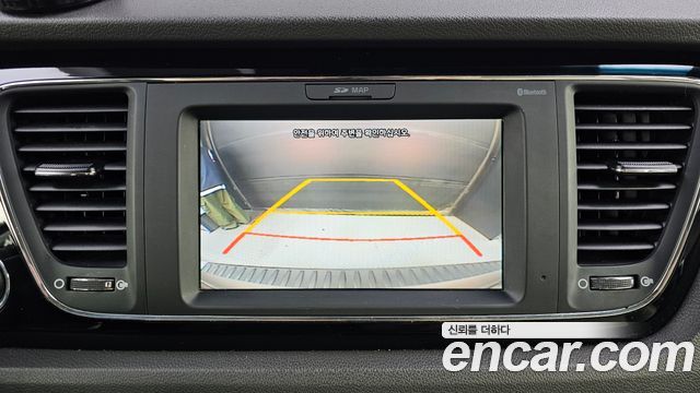 Kia Carnival 9-seater Prestige 2017 — фото 16