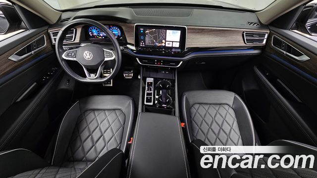 Volkswagen Atlas 2.0 TSI R-LINE 7-Seater 2025 — фото 7