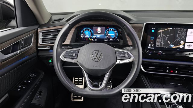 Volkswagen Atlas 2.0 TSI R-LINE 7-Seater 2025 — фото 13