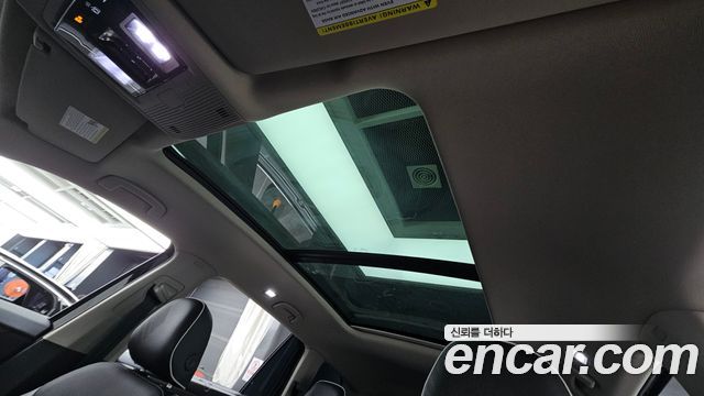 Volkswagen Atlas 2.0 TSI R-LINE 7-Seater 2025 — фото 18