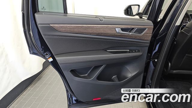 Volkswagen Atlas 2.0 TSI R-LINE 7-Seater 2025 — фото 25