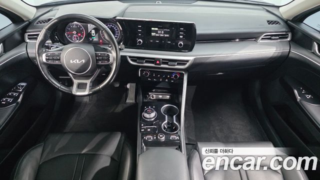 Kia K5 (III) 2.0 Trendy 2023 — фото 7