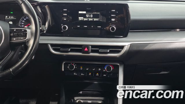 Kia K5 (III) 2.0 Trendy 2023 — фото 14
