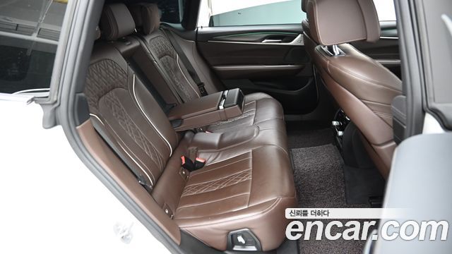 BMW 6 Series GT (G32) 620d xDrive M Sport 2023 — фото 16