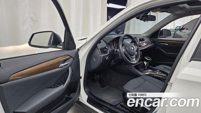 BMW X1 (E84) xDrive 20d 2015 — фото 10