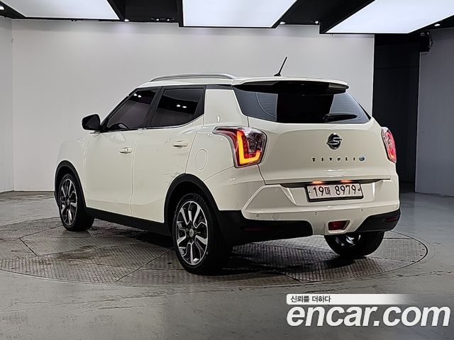 KG Mobility (SsangYong) Tivoli Diesel VX 2WD 2016 — фото 3