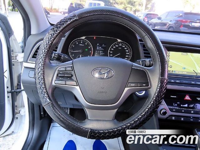 Hyundai Avante (AD) 1.6 GDI Smart 2016 — фото 8