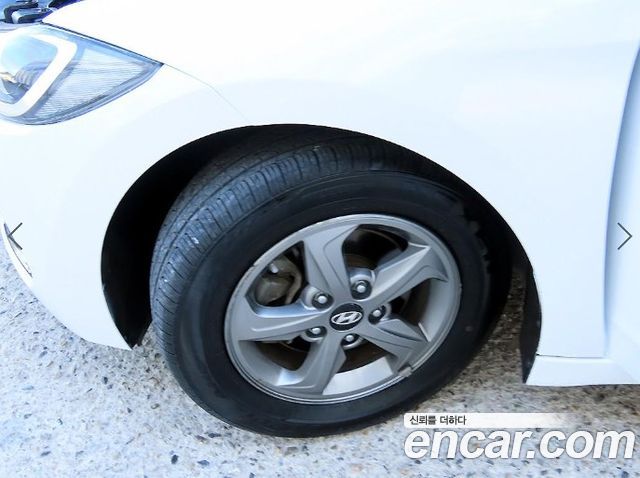 Hyundai Avante (AD) 1.6 GDI Smart 2016 — фото 24