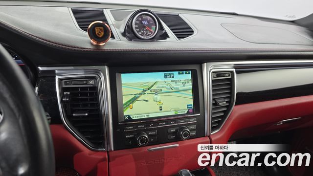 Porsche Macan 3.0 S Diesel 95B 2015 — фото 12