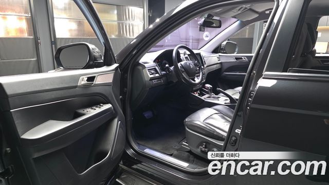 KG Mobility (SsangYong) Rexton Sports Diesel 2.2 2WD Prestige 2019 — фото 10