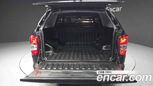 KG Mobility (SsangYong) Rexton Sports Diesel 2.2 2WD Prestige 2019 — фото 20