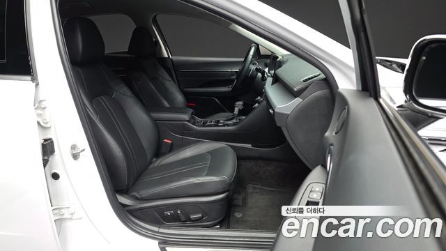 Hyundai Sonata The Edge (DN8) 2.0 LPG(Rent) Business 1 2024 — фото 11