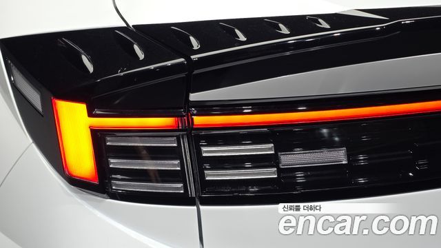 Hyundai Sonata The Edge (DN8) 2.0 LPG(Rent) Business 1 2024 — фото 23