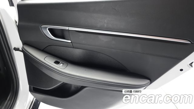 Hyundai Sonata The Edge (DN8) 2.0 LPG(Rent) Business 1 2024 — фото 25