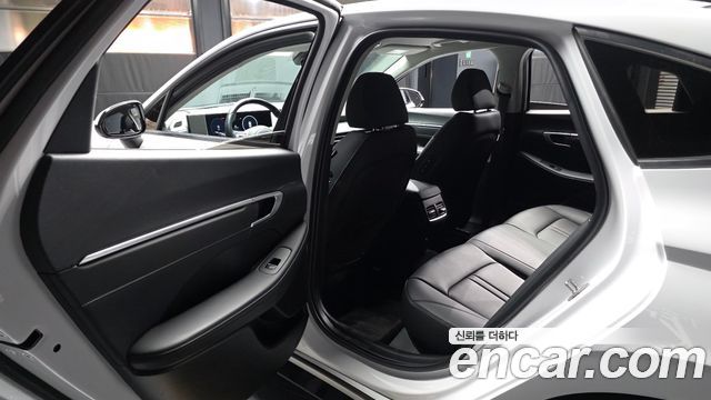 Hyundai Sonata The Edge (DN8) 2.0 LPG(Rent) Business 1 2024 — фото 26