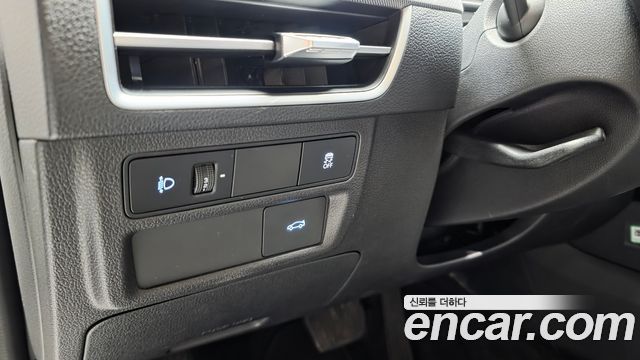 Hyundai Sonata The Edge (DN8) 2.0 LPG(Rent) Business 1 2024 — фото 27