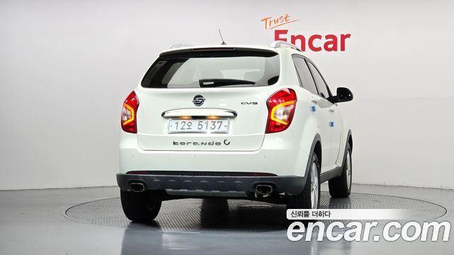 KG Mobility (SsangYong) Korando C 2.0 CVT 2WD Deluxe 2015 — фото 4