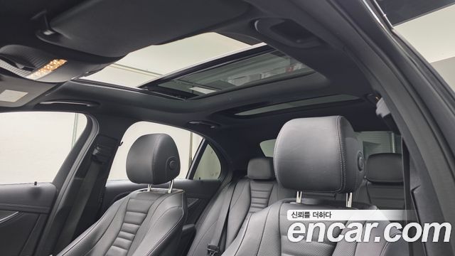 Mercedes-Benz E-Class (W213) E350 4MATIC AMG Line 2023 — фото 18