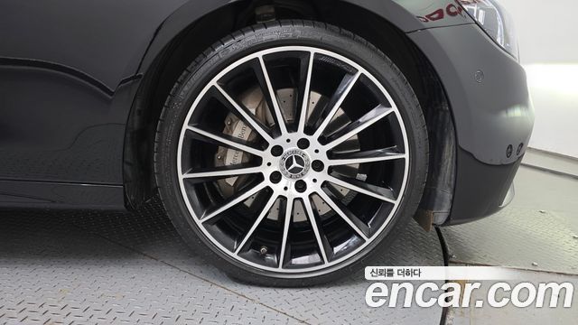 Mercedes-Benz E-Class (W213) E350 4MATIC AMG Line 2023 — фото 21