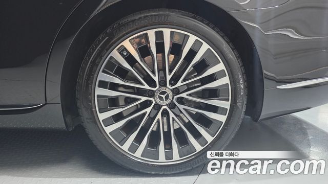 Mercedes-Benz S-Class (W223) S580L 4MATIC 2021 — фото 27