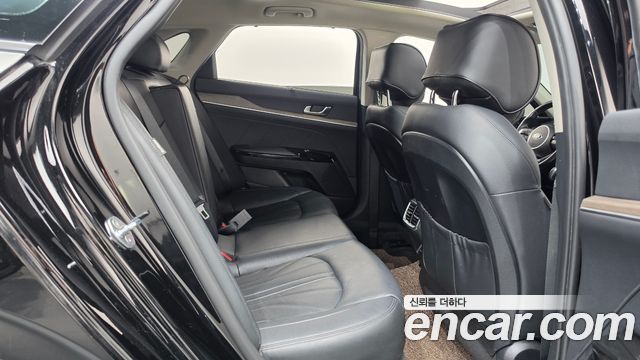 Kia K5 (III) 1.6 Turbo Signature 2020 — фото 18