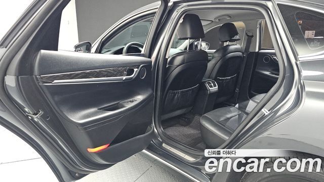 Hyundai Grandeur (IG) 2.4 Modern 2018 — фото 12