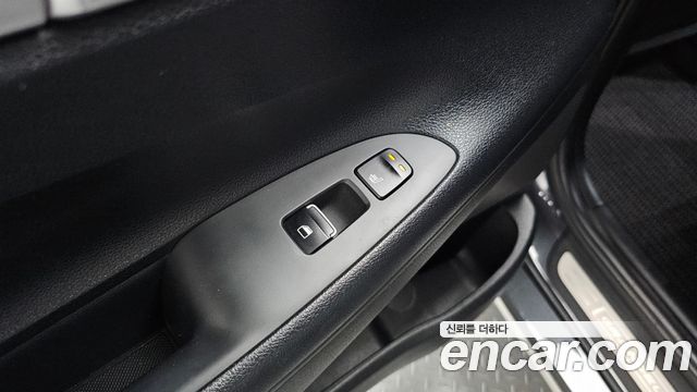 Hyundai Grandeur (IG) 2.4 Modern 2018 — фото 27