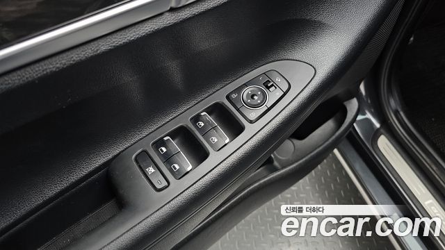 Hyundai Grandeur (IG) 2.4 Modern 2018 — фото 28