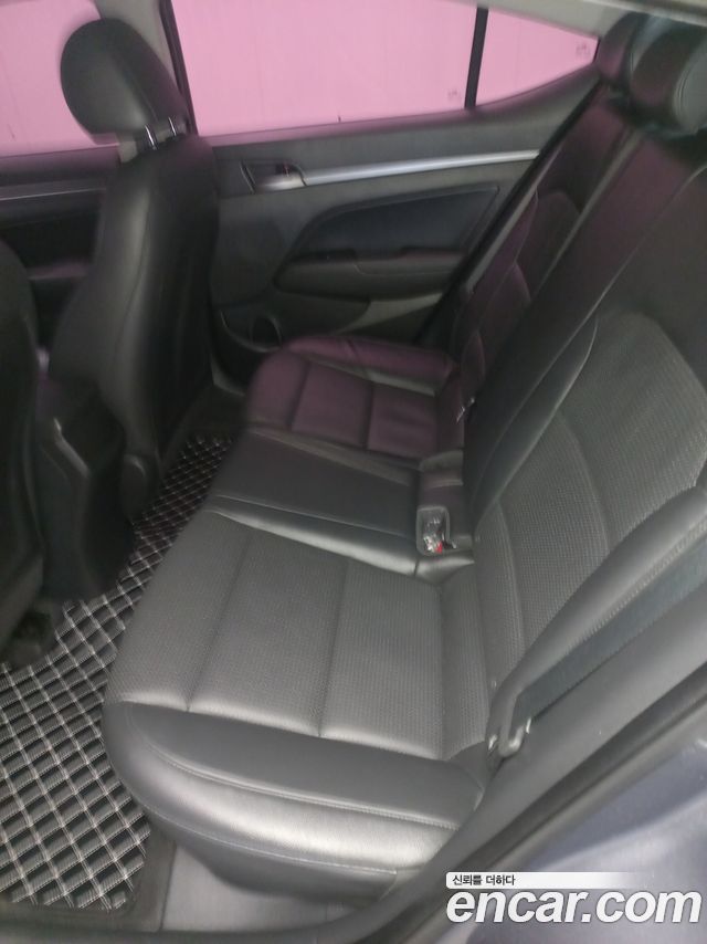Hyundai Avante (AD) 1.6 GDI Value Plus 2017 — фото 10