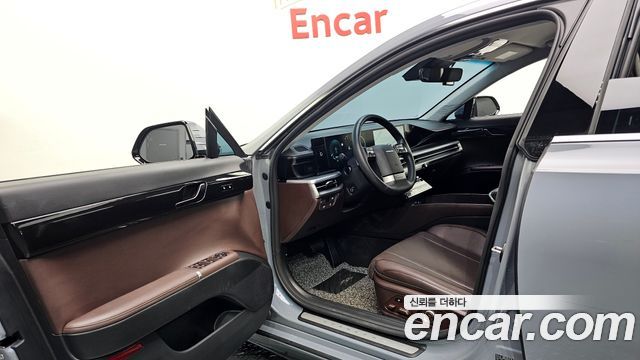 Hyundai Grandeur (GN7) 2,5 Gasoline 2WD Exclusive 2023 — фото 10