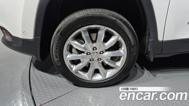 Jeep Cherokee (KL) 2.2 Diesel Limited 4WD 2016 — фото 5