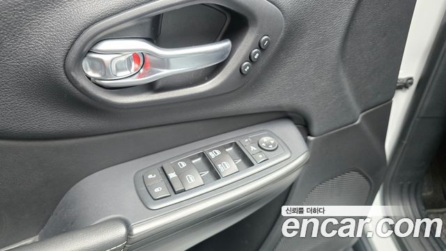 Jeep Cherokee (KL) 2.2 Diesel Limited 4WD 2016 — фото 17