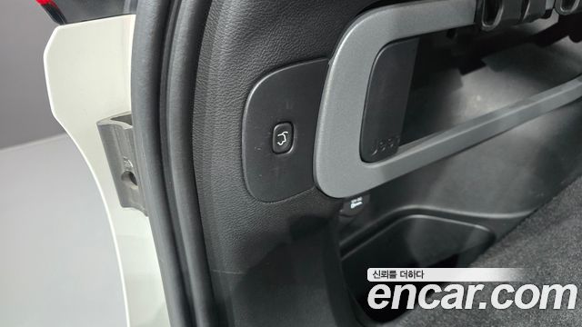 Jeep Cherokee (KL) 2.2 Diesel Limited 4WD 2016 — фото 20