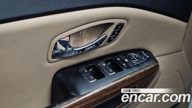 Kia Carnival 9-seater Hi-Limousine Noblesse 2016 — фото 19