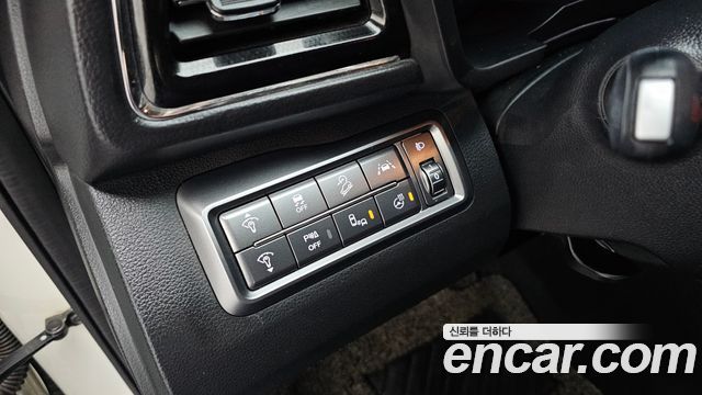 KG Mobility (SsangYong) Tivoli Air 1.5 A3 2WD 2021 — фото 28