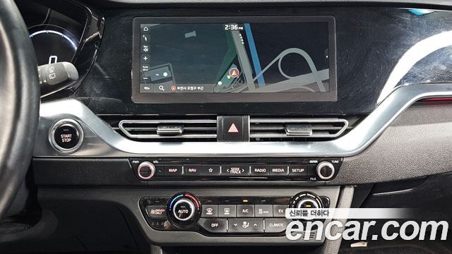 Kia Niro Plus Air 2023 — фото 14