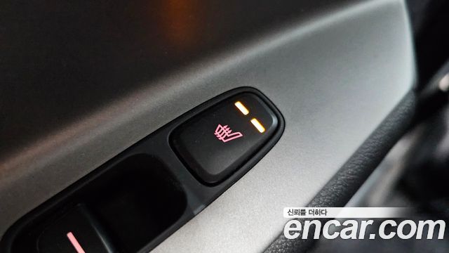 Kia Niro Plus Air 2023 — фото 19